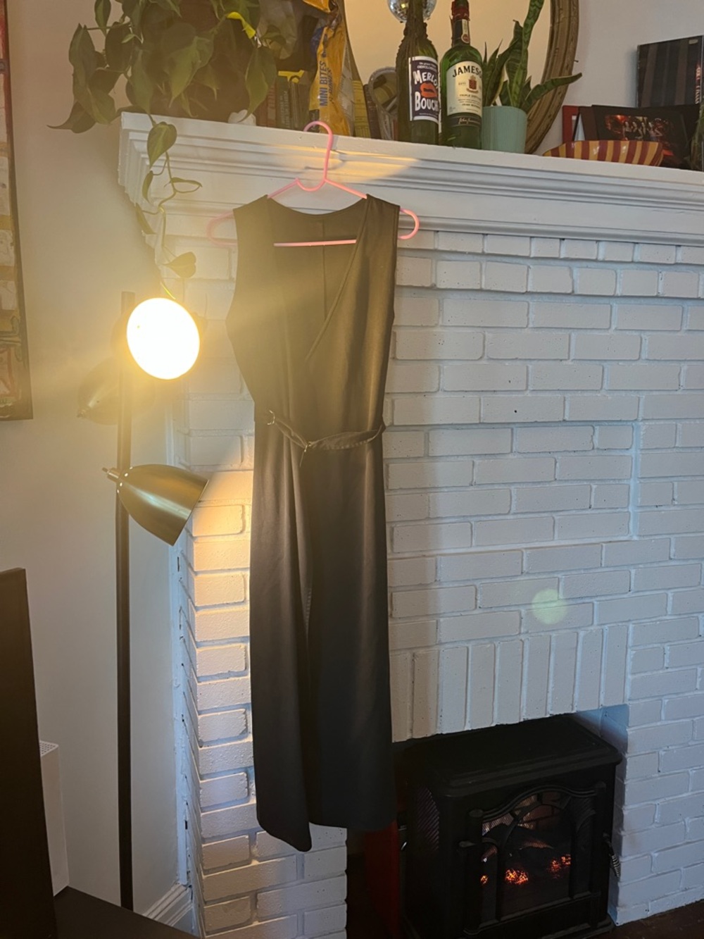 Sleek Black Sleeveless Dress with Waist Tie